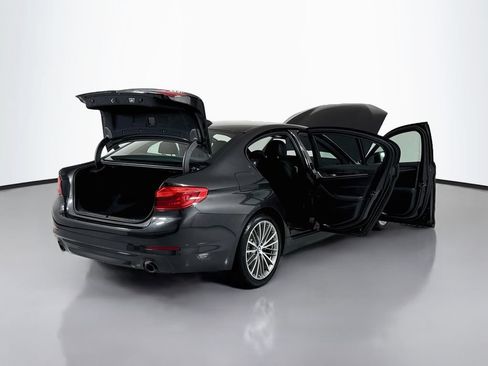 Used 2017 BMW 530i xDrive AWD/4WD image 21