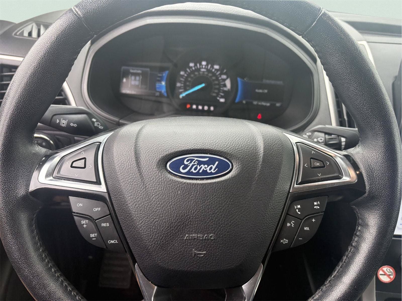 Used 2024 Ford Edge SEL AWD/4WD image 18