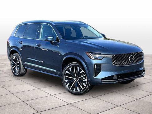 Used 2026 Volvo XC90 B6 Plus w/ Protection Package image 2