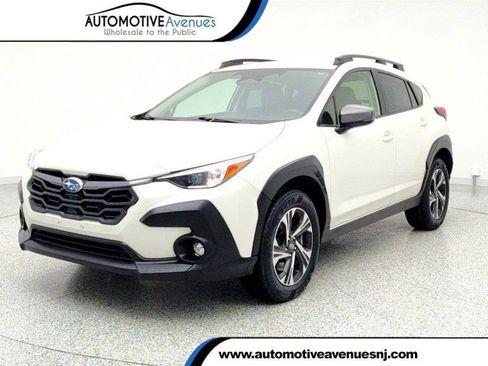 Used 2024 Subaru Crosstrek 2.0i Premium image 1