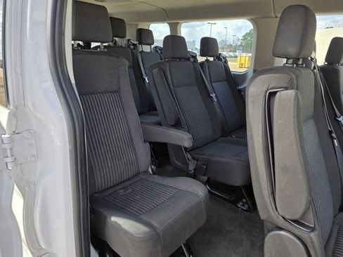 Used 2019 Ford Transit 350 XLT image 14