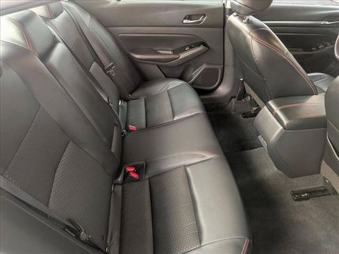Used 2024 Nissan Altima 2.5 SR FWD image 25