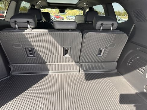 Certified 2025 Buick Enclave Avenir w/ Super Cruise Package image 38