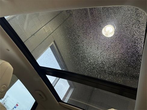 Certified 2025 Cadillac XT5 Premium Luxury w/ LPO, Floor Liner Package image 22