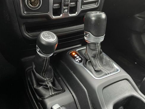 Used 2020 Jeep Wrangler Unlimited Sahara w/ Dual Top Group image 19