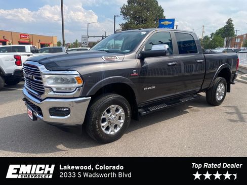 Used 2022 RAM 2500 Laramie AWD/4WD image 1