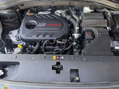 Used 2020 Hyundai Santa Fe Limited image 22