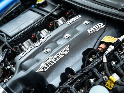 Used 2014 Chevrolet Corvette Stingray Coupe w/ 2LT Preferred Equipment Group image 31