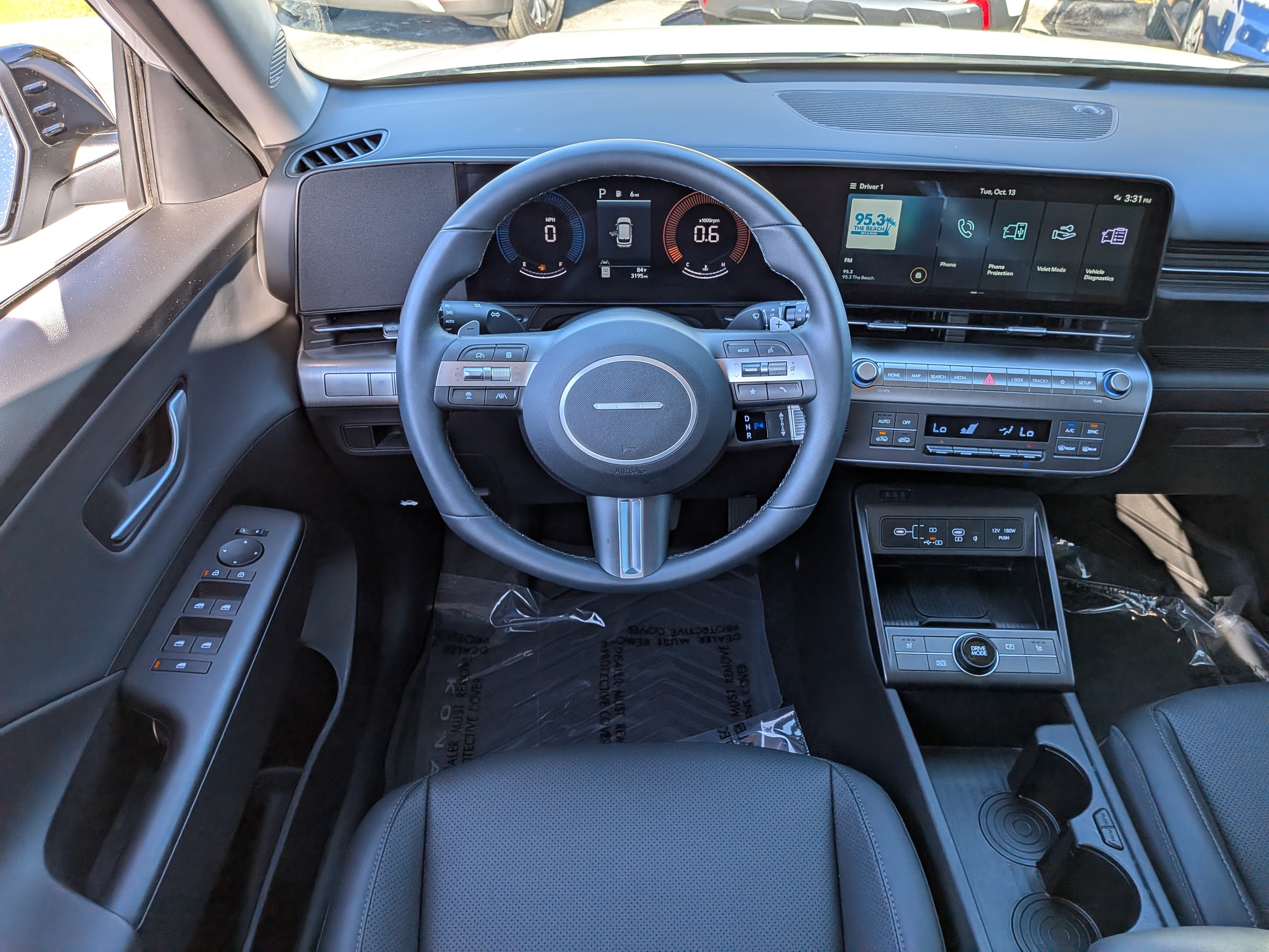 Used 2026 Hyundai Kona SEL Premium FWD image 17
