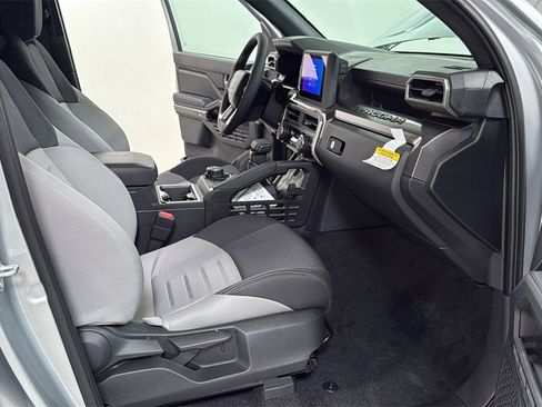 New 2025 Toyota Tacoma TRD Off-Road image 18