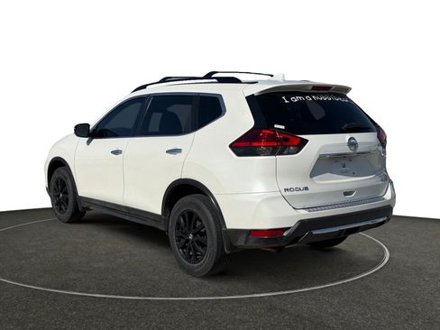 Used 2017 Nissan Rogue SV w/ Midnight Edition Package image 3