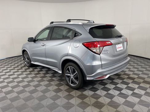Used 2020 Honda HR-V Touring image 14