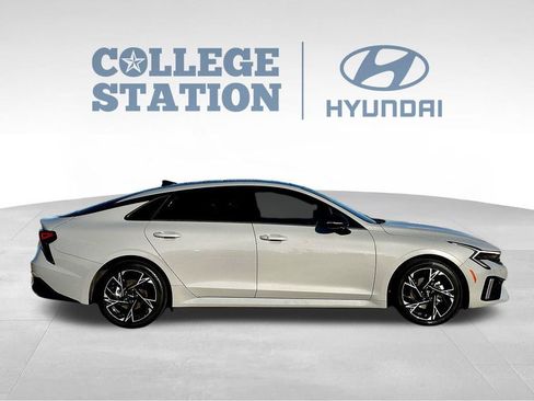 Used 2025 Kia K5 GT-Line w/ GT-Line Premium Package image 11