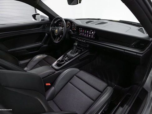 Used 2022 Porsche 911 GT3 image 37
