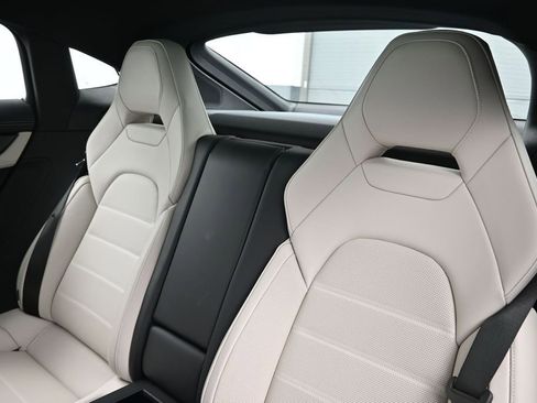 Certified 2026 Porsche Panamera image 6