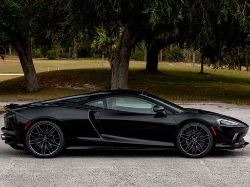 Used 2025 McLaren GTS image 30