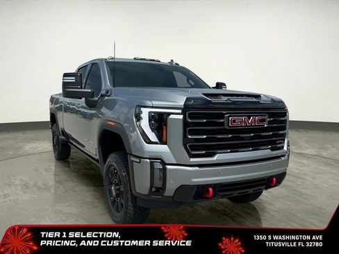 Used 2024 GMC Sierra 2500 AT4 w/ AT4 Premium Plus Package AWD/4WD image 14