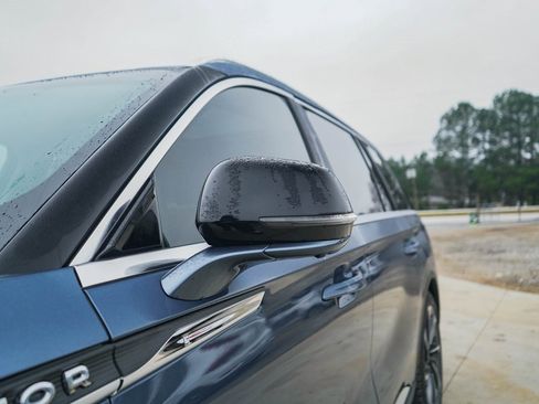 Used 2020 Lincoln Aviator Reserve w/ Equipment Group 201A image 34