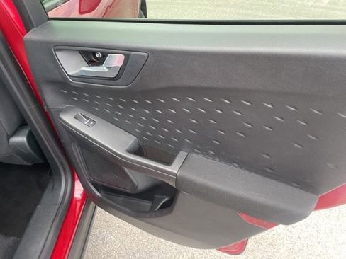 Used 2020 Ford Escape SE FWD image 49