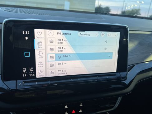 Certified 2025 Volkswagen Atlas SE w/ Panoramic Sunroof Package image 21