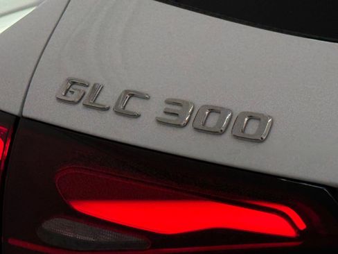 New 2026 Mercedes-Benz GLC 300 image 20