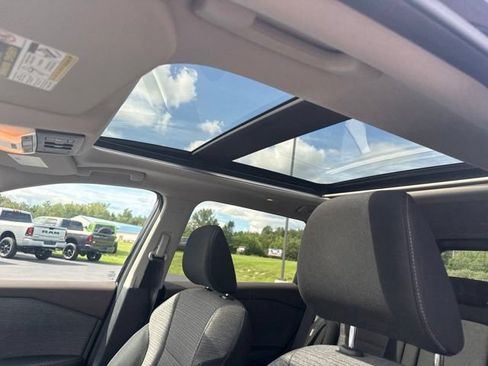 Used 2021 Nissan Rogue SV AWD/4WD image 6