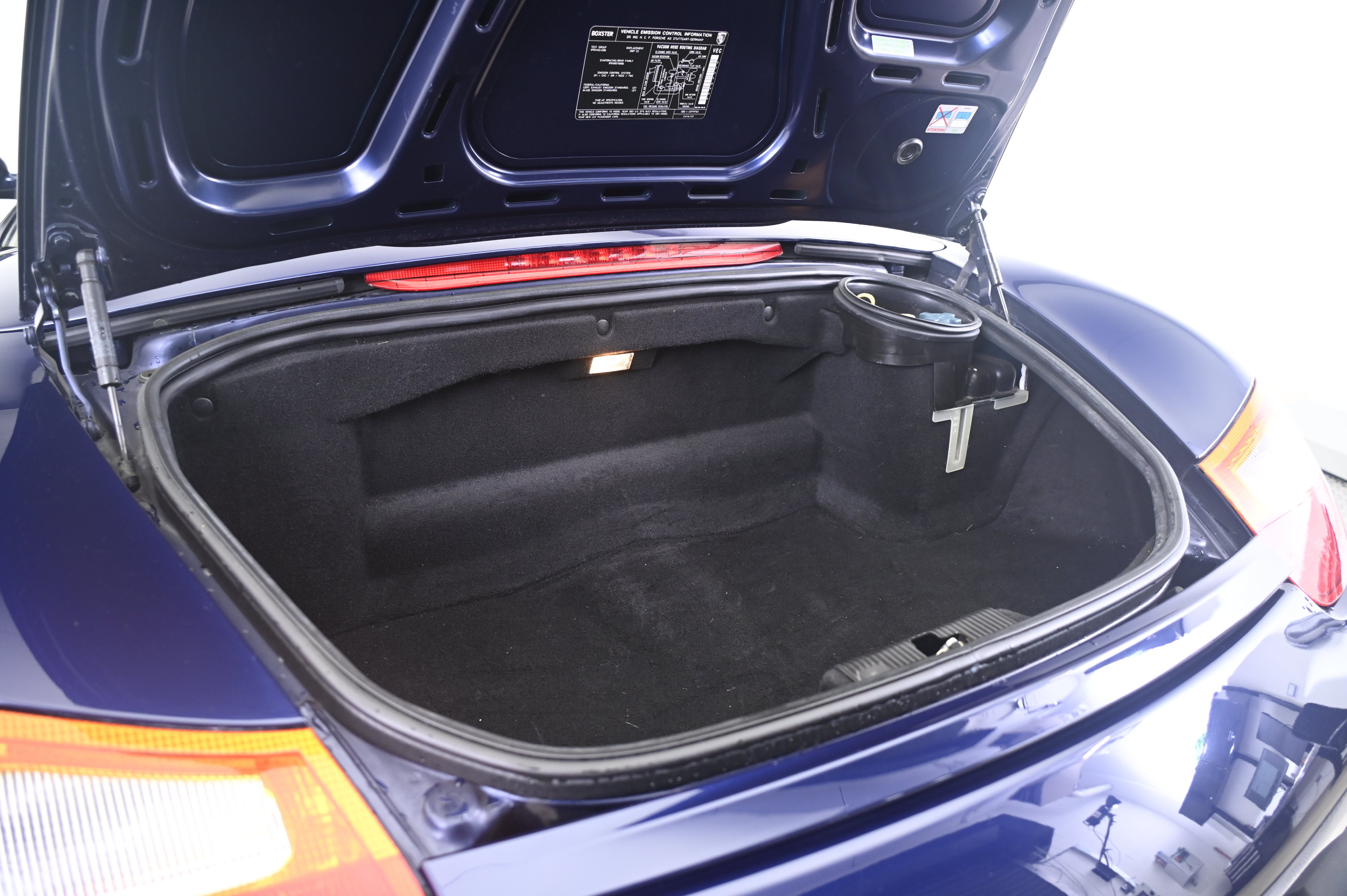 Used 2001 Porsche Boxster RWD image 19