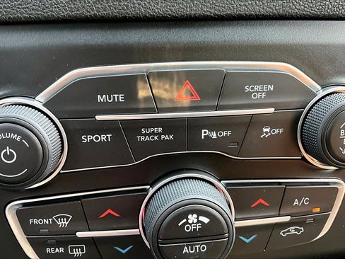 Used 2023 Dodge Charger GT image 28