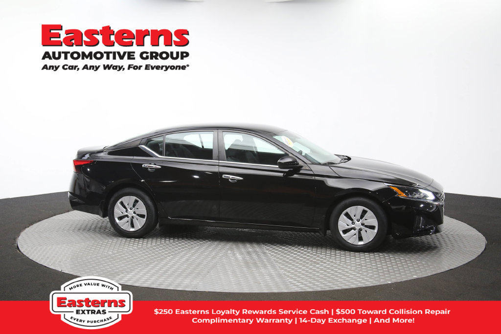 Used 2023 Nissan Altima 2.5 S FWD image 46