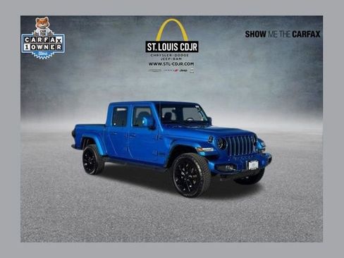 Used 2023 Jeep Gladiator Overland AWD/4WD image 1