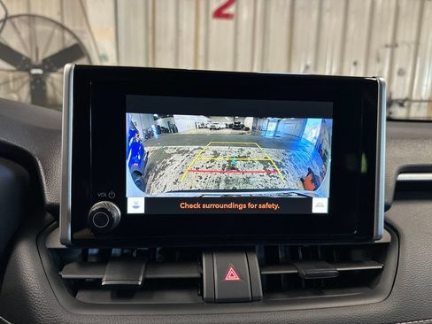 Certified 2025 Toyota RAV4 XLE AWD/4WD image 24