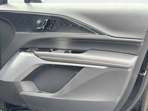 New 2026 Cadillac Lyriq V image 12