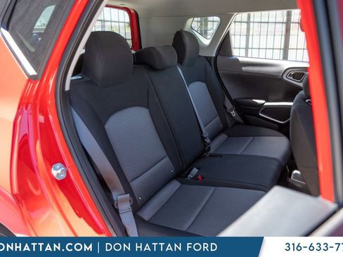 Used 2025 Kia Soul LX FWD image 25