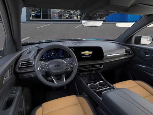 New 2027 Chevrolet Traverse Z71 w/ Driver Confidence Package AWD/4WD image 15