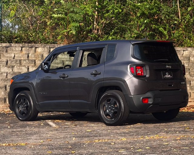 Used 2020 Jeep Renegade Sport FWD image 10