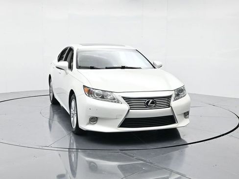Used 2013 Lexus ES 350 w/ Premium Pkg image 4