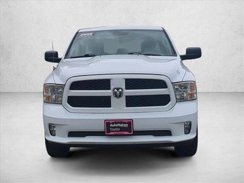 Used 2017 RAM 1500 Express image 2
