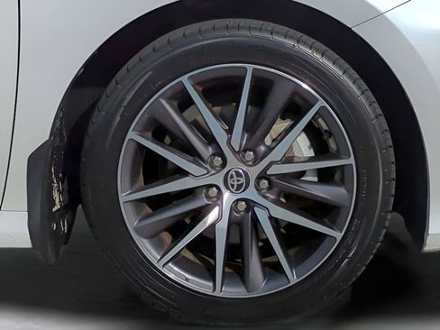 Certified 2022 Toyota Camry XLE w/ Navigation Upgrade Package image 11