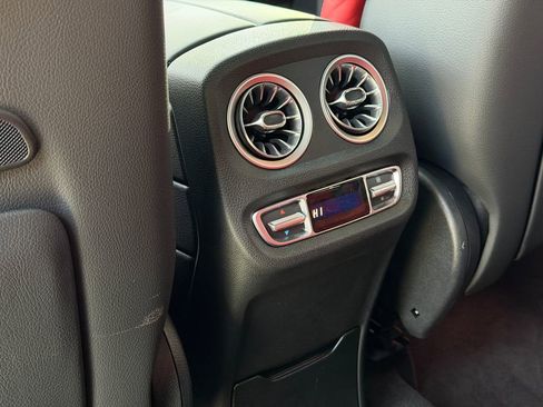 Used 2021 Mercedes-Benz G 63 AMG 4MATIC w/ Seat Comfort Package image 37