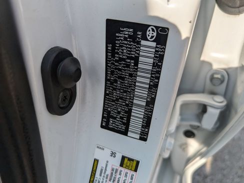 Used 2023 Toyota Corolla LE FWD image 25