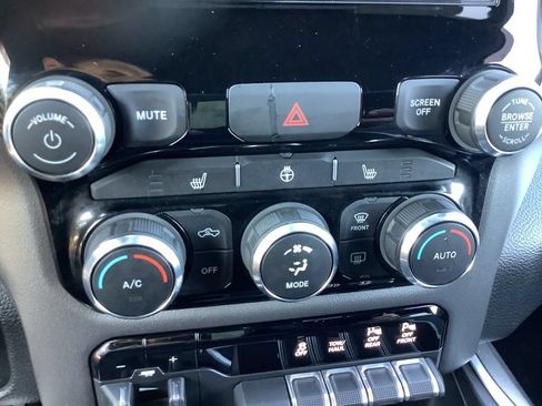Certified 2020 RAM 2500 Big Horn w/ Level 2 Equipment Group AWD/4WD image 33