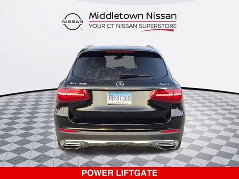 Used 2019 Mercedes-Benz GLC 300 4MATIC image 4