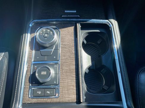 Used 2018 Ford Expedition Max Limited w/ Equipment Group 302A AWD/4WD image 16