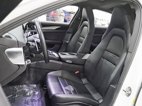 Used 2021 Porsche Panamera 4S image 29