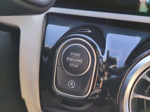 Used 2025 Mercedes-Benz CLA 250 image 20