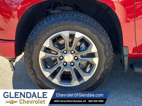 Used 2024 Chevrolet Silverado 1500 High Country w/ Technology Package image 19