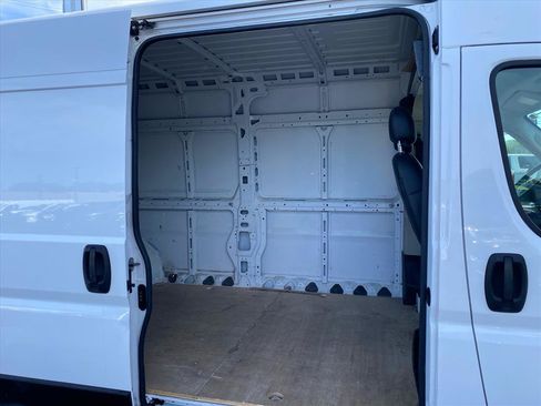 Used 2019 RAM ProMaster 2500 FWD image 19