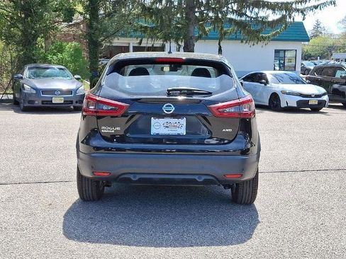 Certified 2022 Nissan Rogue Sport S image 7