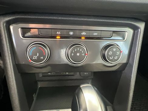 Used 2020 Volkswagen Tiguan S AWD/4WD image 55