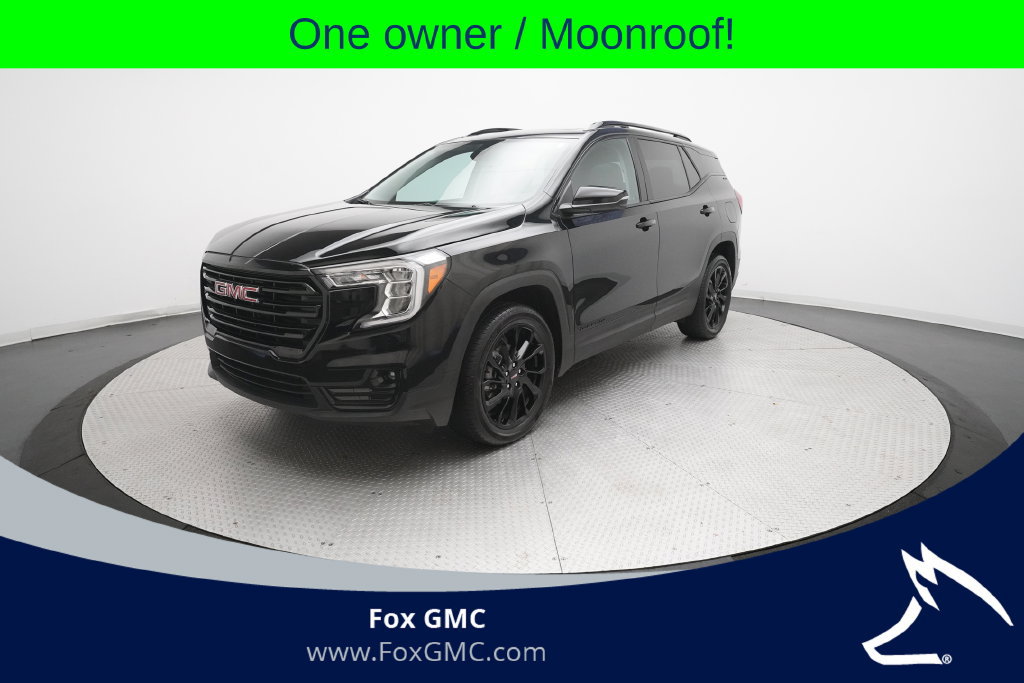 Certified 2024 GMC Terrain SLT w/ Elevation Edition AWD/4WD image 1